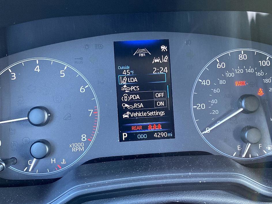 Certified 2025 Toyota Corolla Cross L image 14