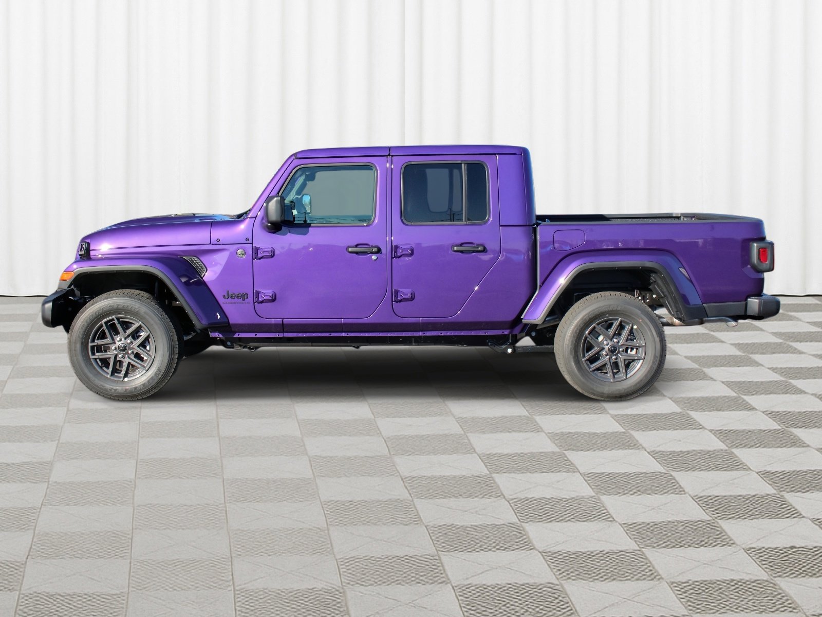 New 2026 Jeep Gladiator Sport image 34