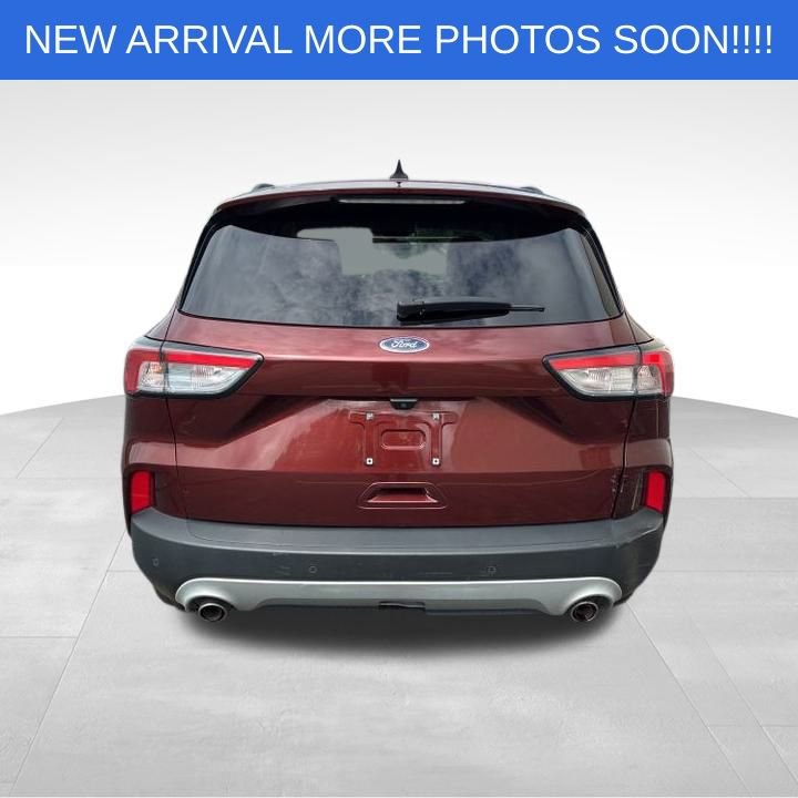 Used 2021 Ford Escape SEL image 5