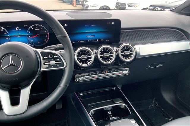 Certified 2022 Mercedes-Benz GLB 250 4MATIC image 5