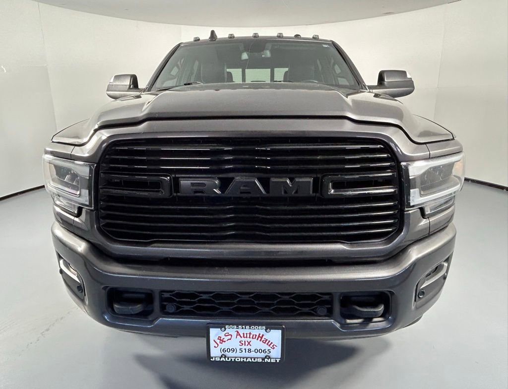 Used 2022 RAM 3500 Laramie AWD/4WD image 2