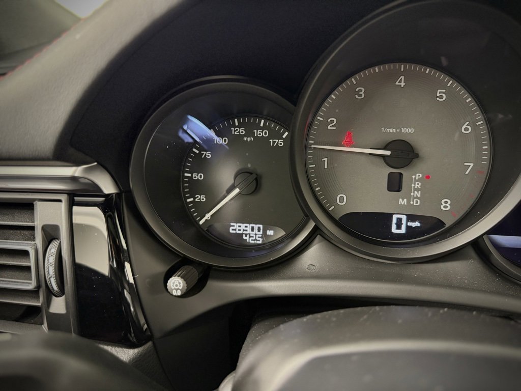 Used 2022 Porsche Macan S image 24