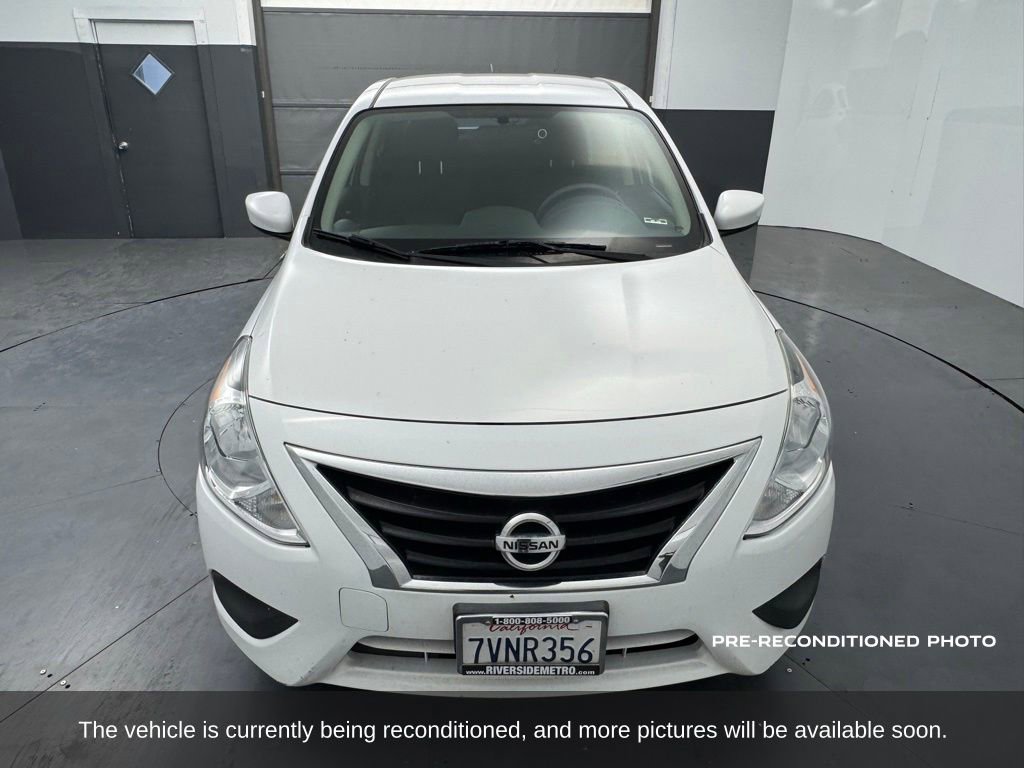 Used 2016 Nissan Versa SV FWD image 8