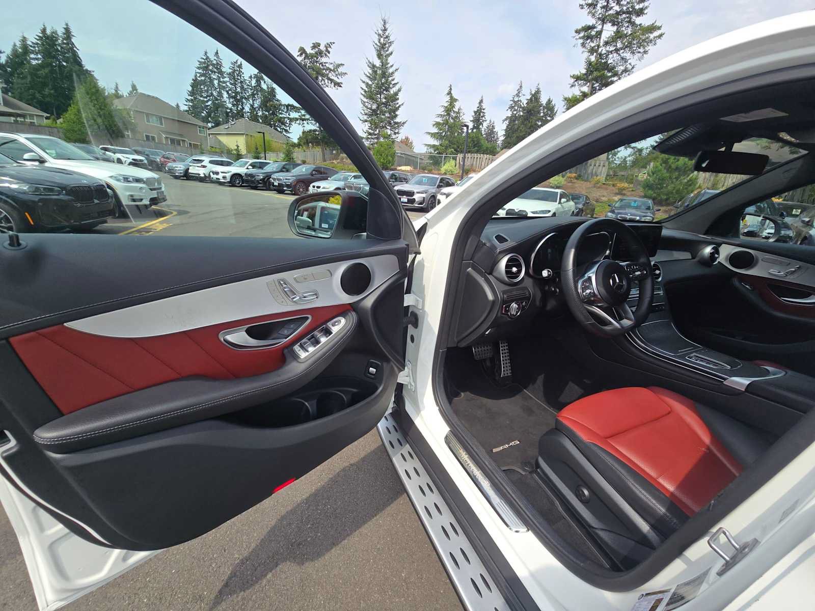 Used 2022 Mercedes-Benz GLC 300 4MATIC Coupe image 19