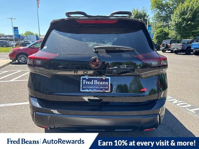 New 2026 Nissan Rogue SV w/ Rock Creek Premium Package AWD/4WD image 9