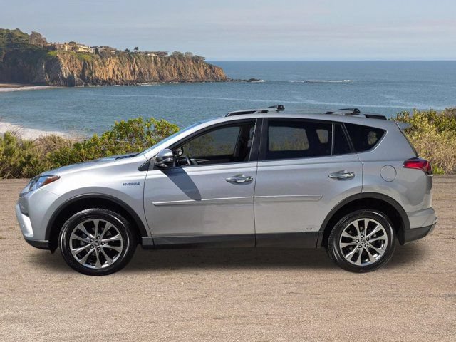 Used 2017 Toyota RAV4 Limited w/ Advanced Technology Package AWD/4WD image 8