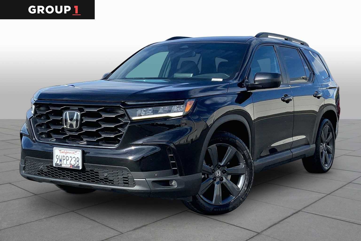 Used 2025 Honda Pilot Sport