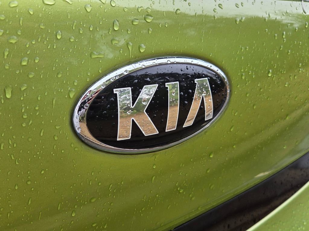 Used 2016 Kia Soul Base image 10