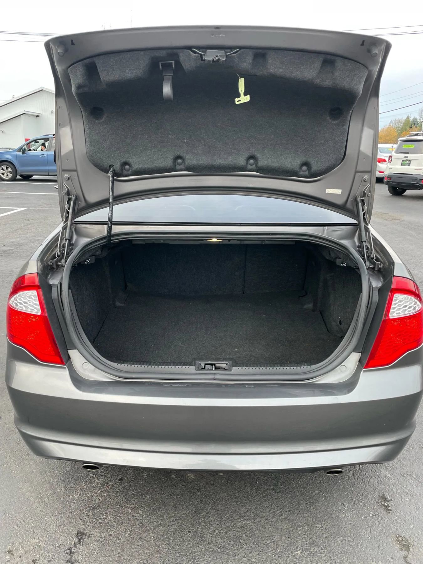 Used 2011 Ford Fusion SEL w/ 301A Rapid Spec Order Code image 28