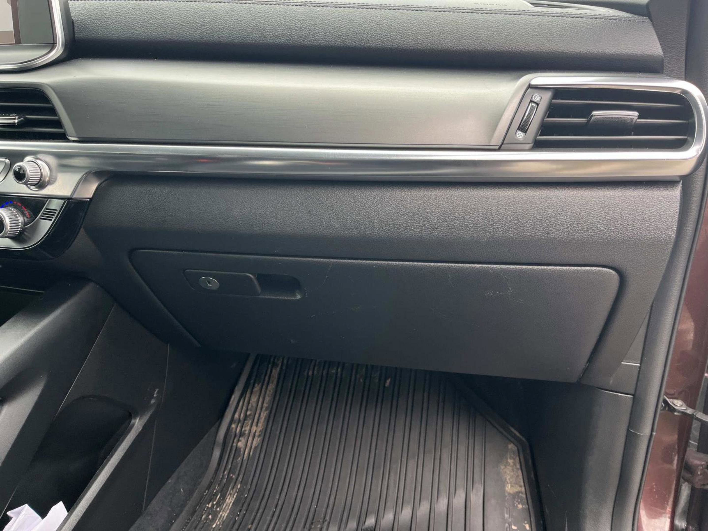 Used 2022 Kia Telluride LX image 27