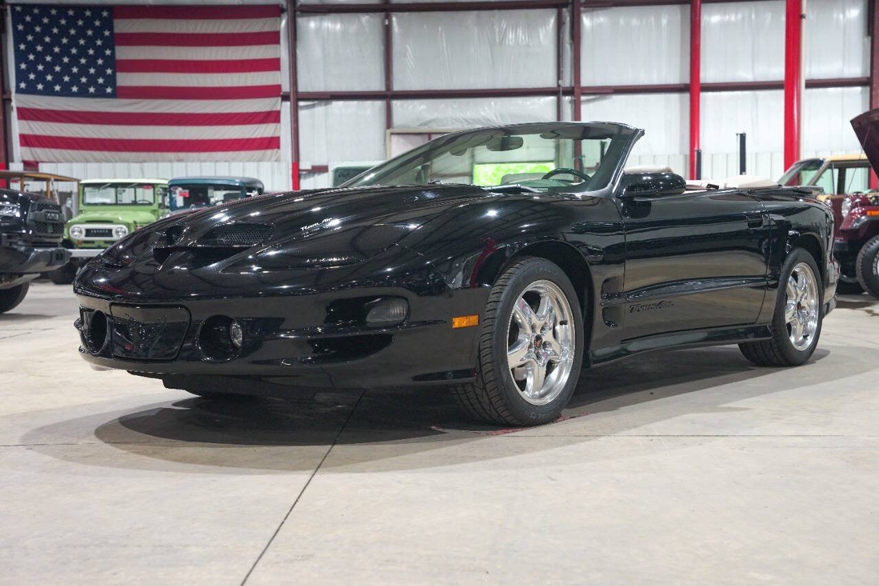 Used 2001 Pontiac Firebird Trans Am RWD image 1