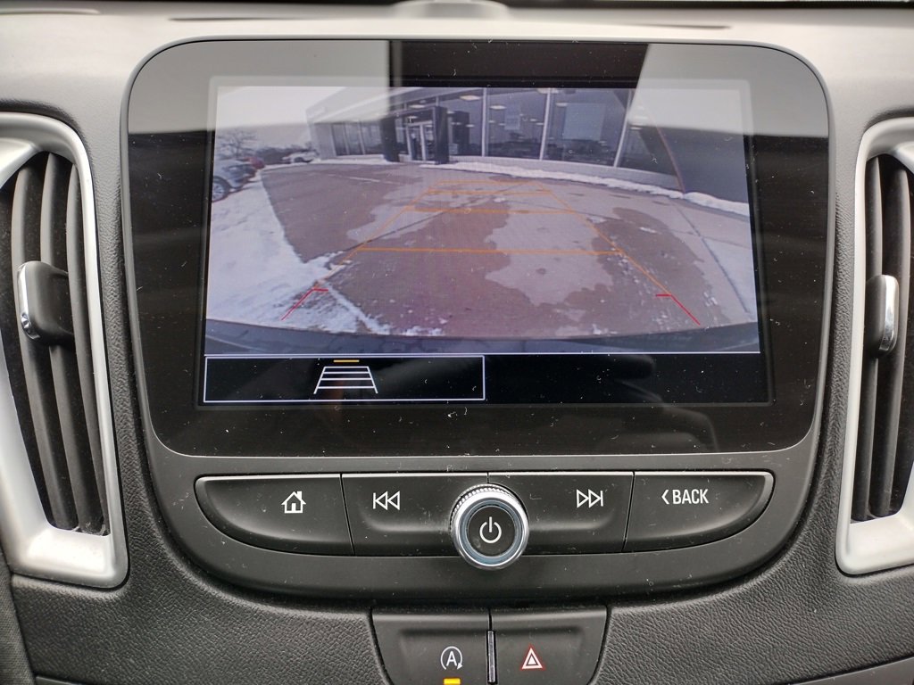 Used 2022 Chevrolet Malibu RS image 4