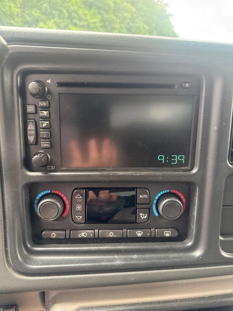 Used 2006 Chevrolet Tahoe LT w/ LT Preferred Equipment Group AWD/4WD image 5