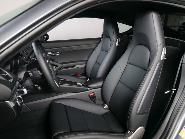 New 2025 Porsche 718 Cayman image 5