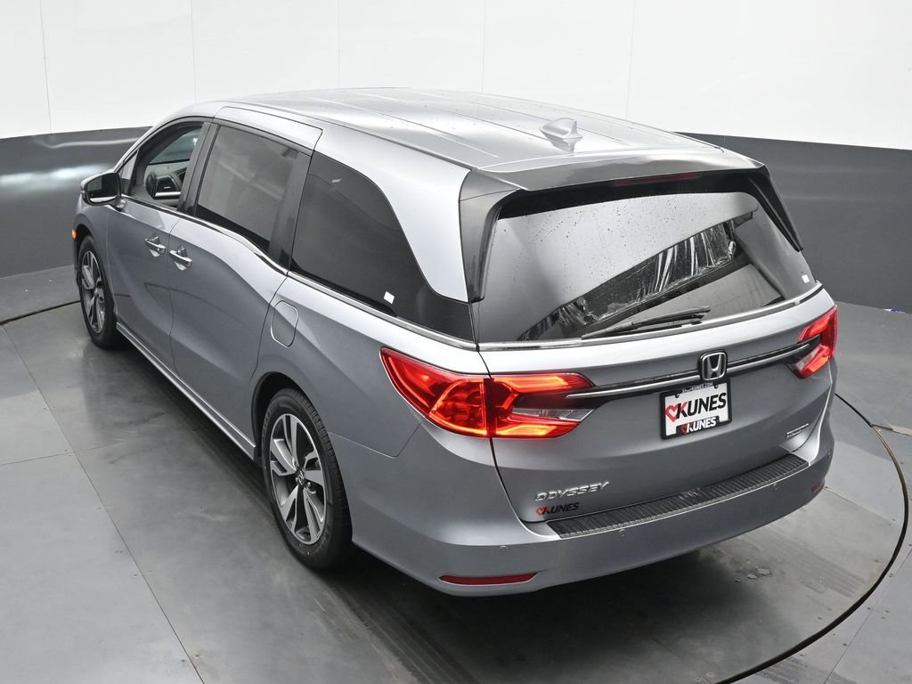 Used 2024 Honda Odyssey Touring image 44