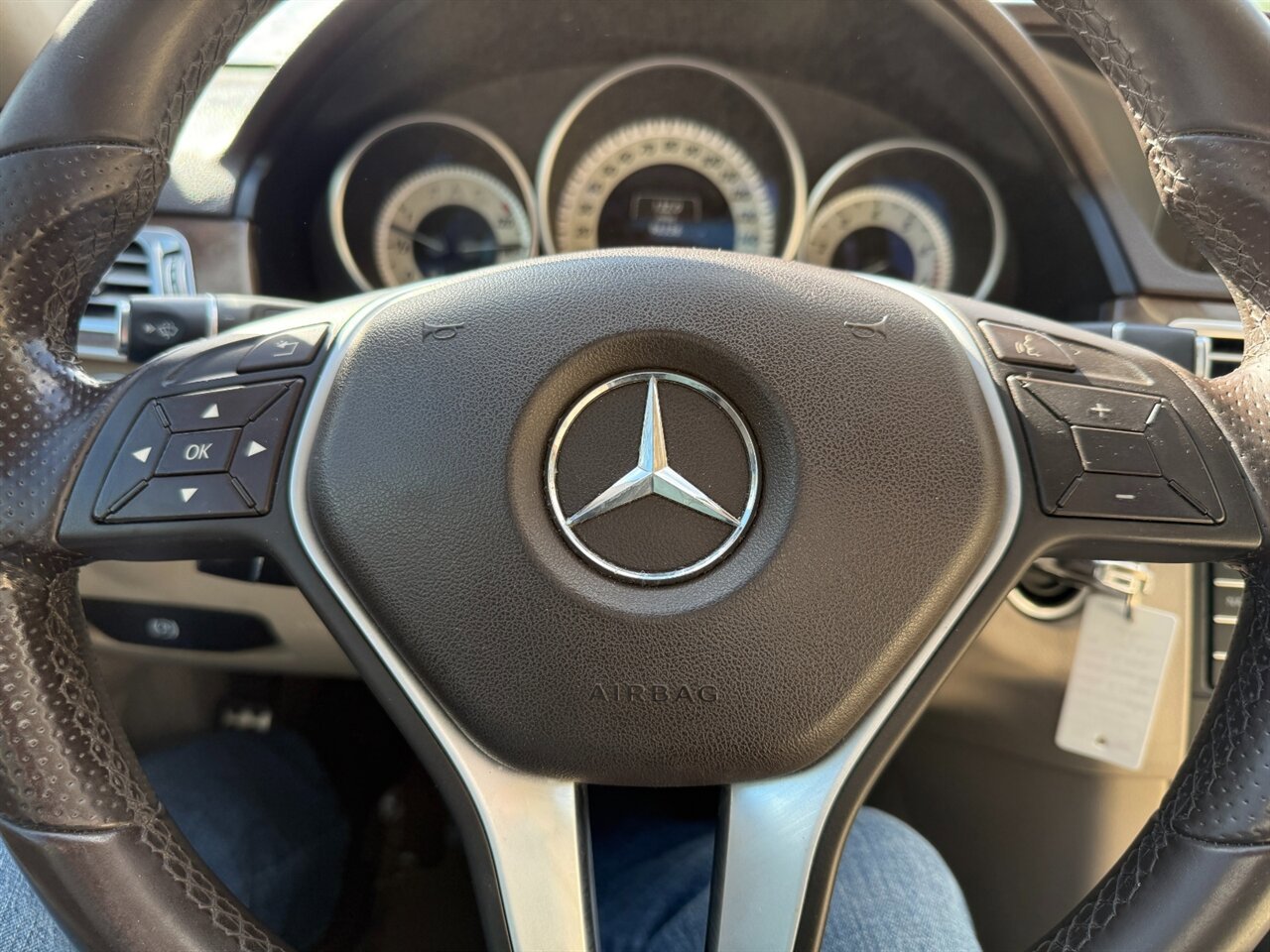 Used 2016 Mercedes-Benz E 350 Sedan image 21