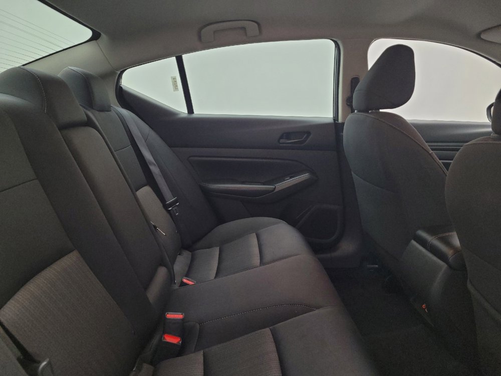 Used 2024 Nissan Altima 2.5 SV image 19