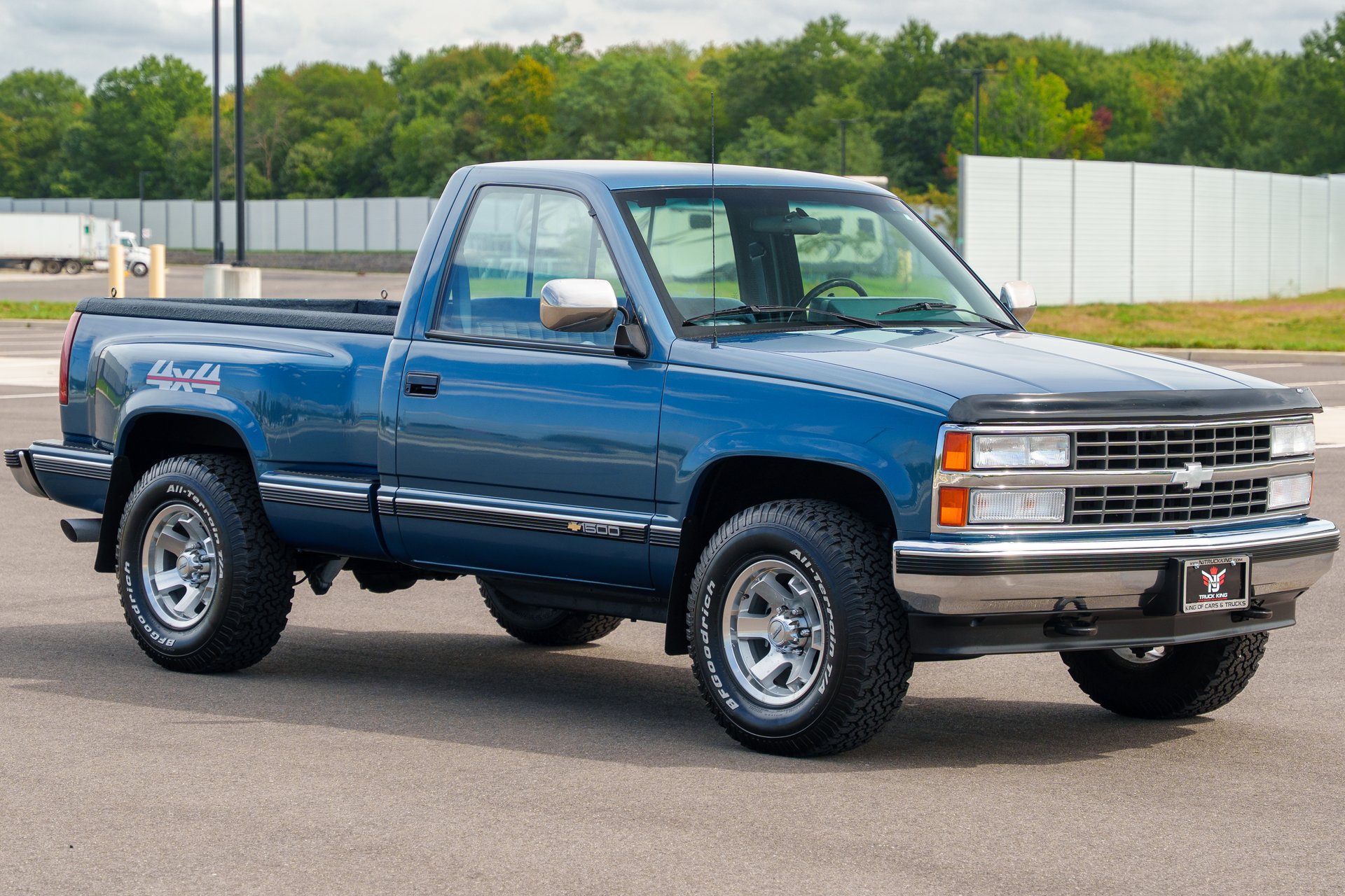 Used 1990 Chevrolet Silverado 1500 4x4 Regular Cab image 8