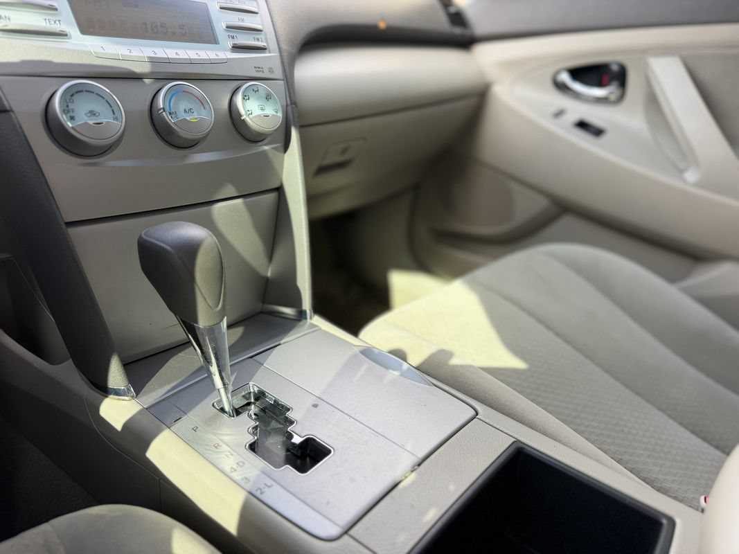 Used 2007 Toyota Camry CE FWD image 17