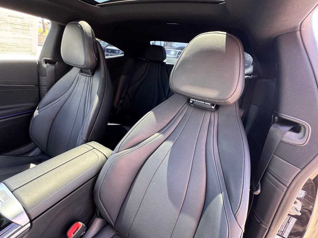 Used 2025 Mercedes-Benz CLE 300 4MATIC Coupe image 19