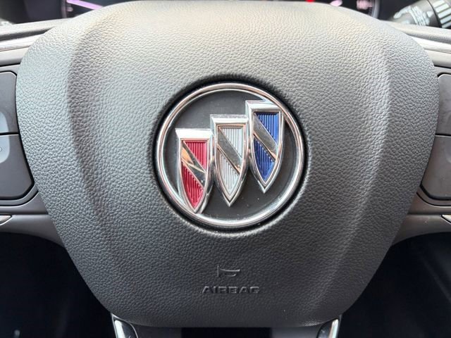 Certified 2023 Buick Envision Avenir image 9