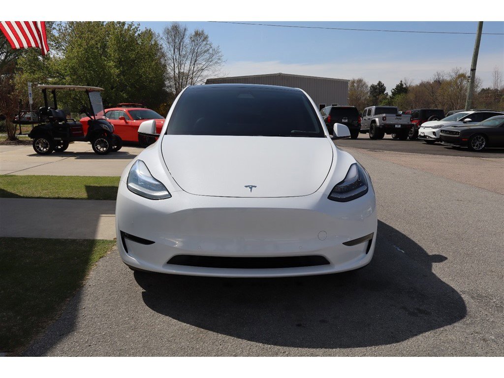 Used 2021 Tesla Model Y Long Range image 8
