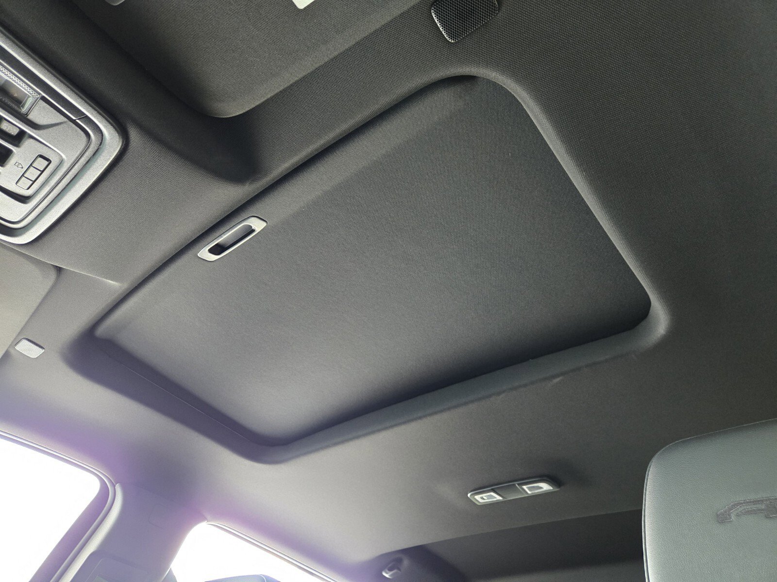 New 2025 GMC Sierra 1500 AT4 w/ AT4 Premium Package image 7