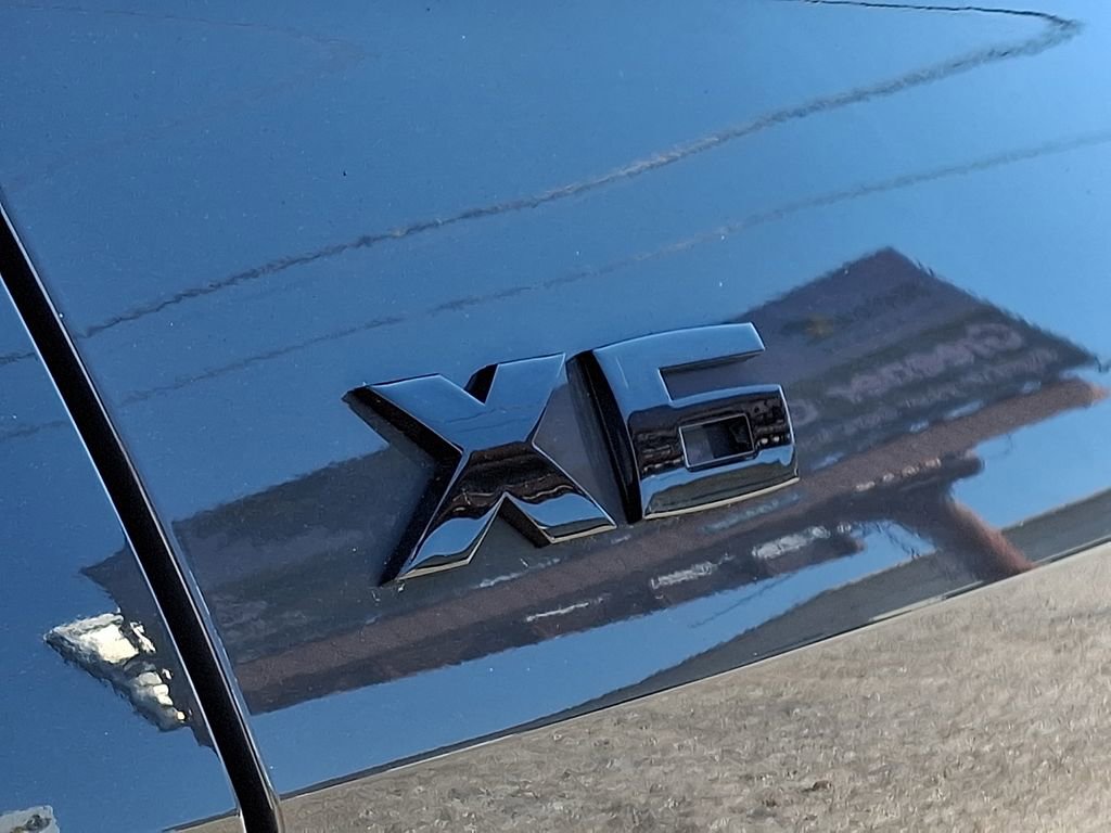 New 2026 BMW X6 M60i image 18