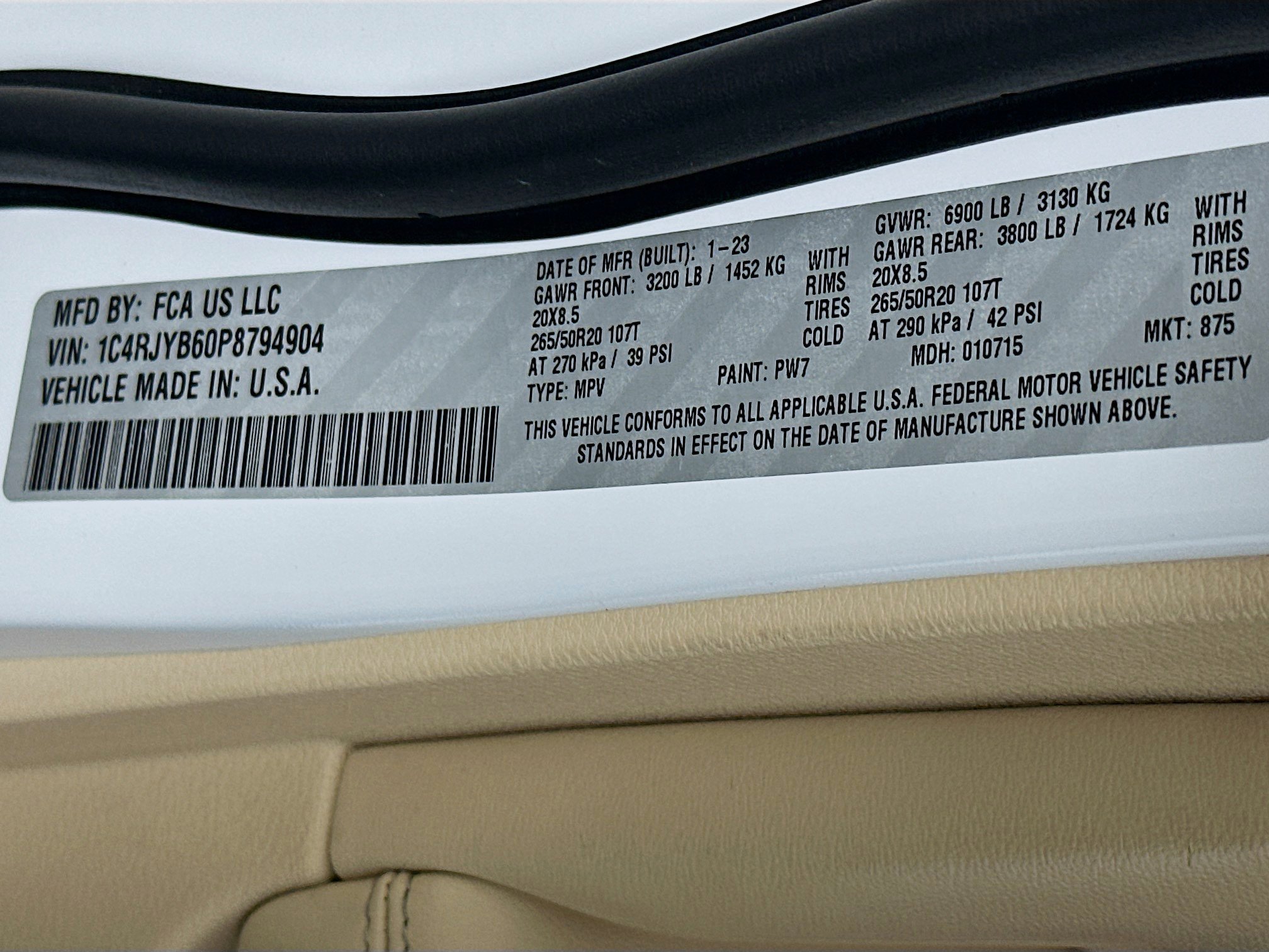 Used 2023 Jeep Grand Cherokee 4WD 4xe w/ Luxury Tech Group II image 12