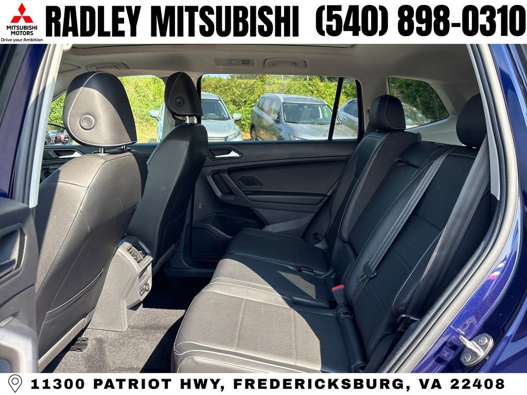 Used 2021 Volkswagen Tiguan SEL AWD/4WD image 12