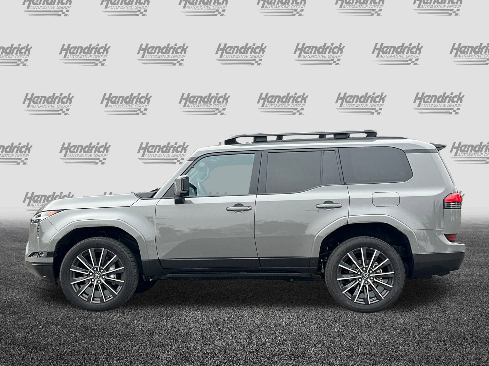 Used 2024 Lexus GX 550 image 8