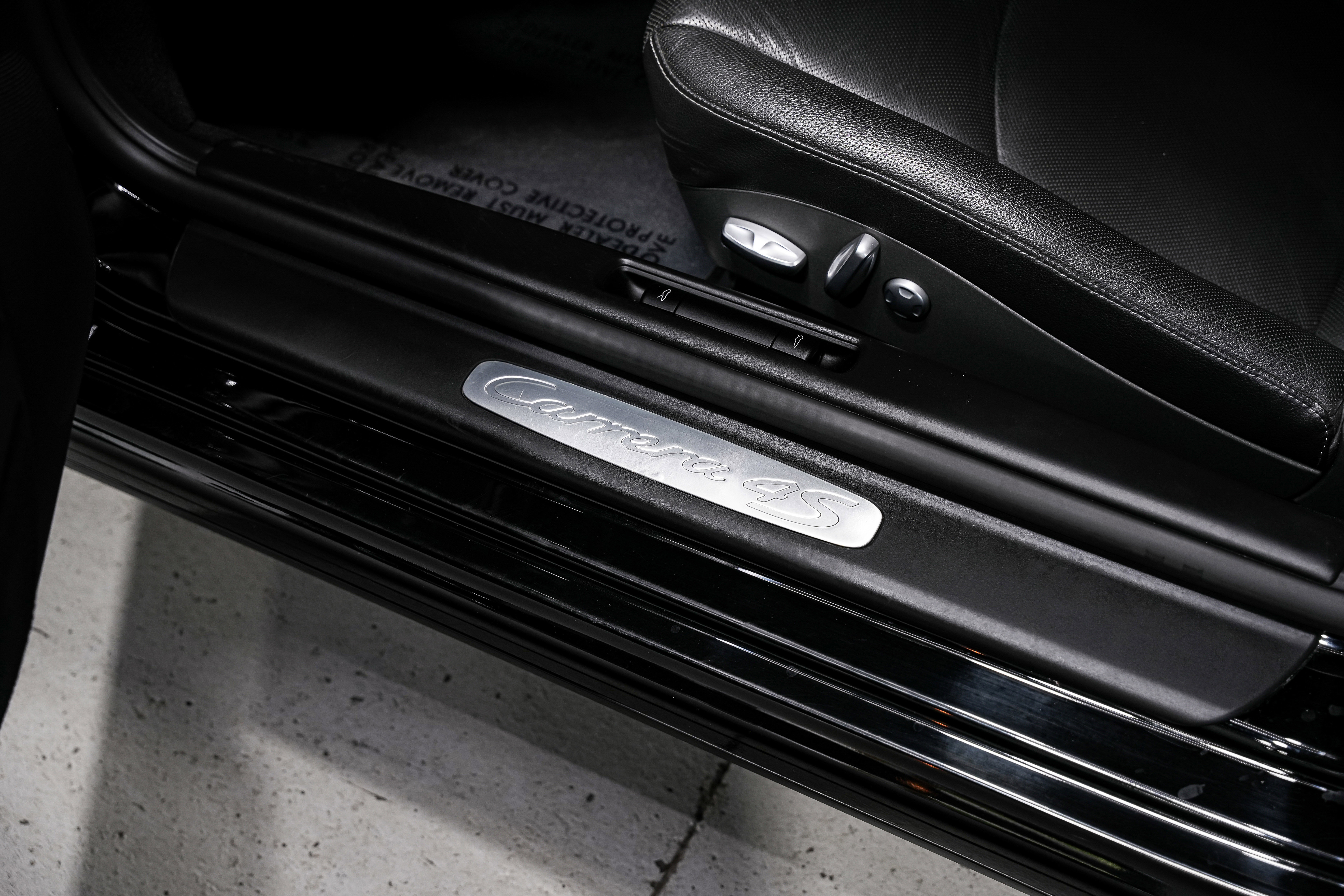 Used 2011 Porsche 911 Carrera 4S image 20