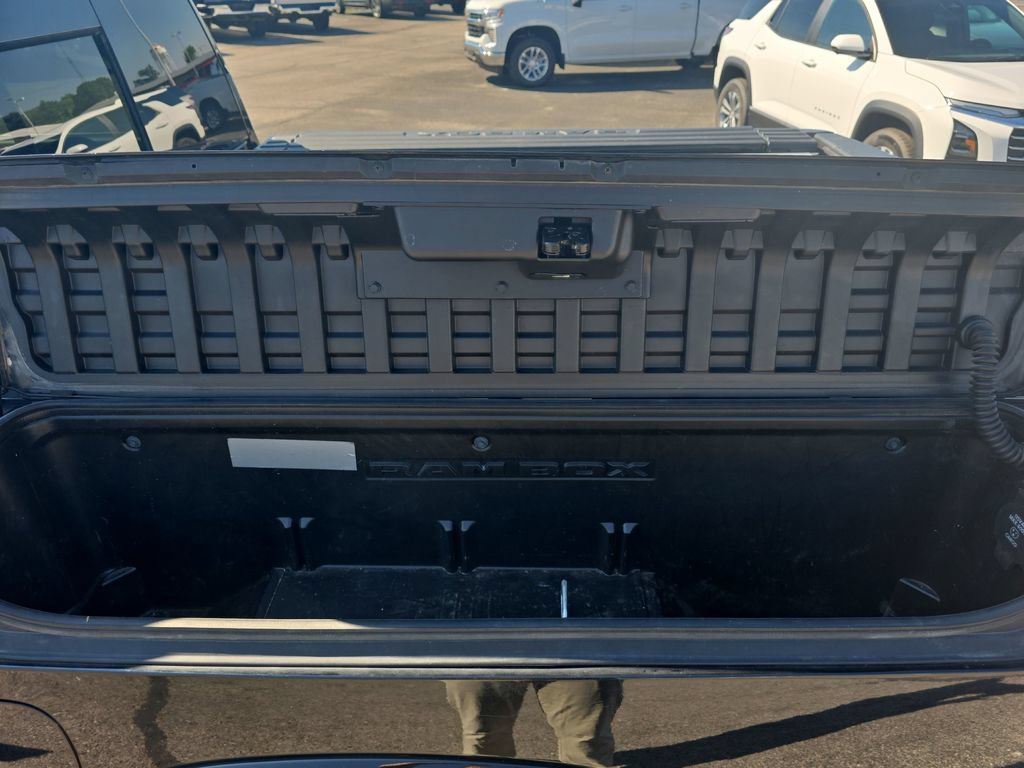 Used 2021 RAM 1500 Limited AWD/4WD image 14