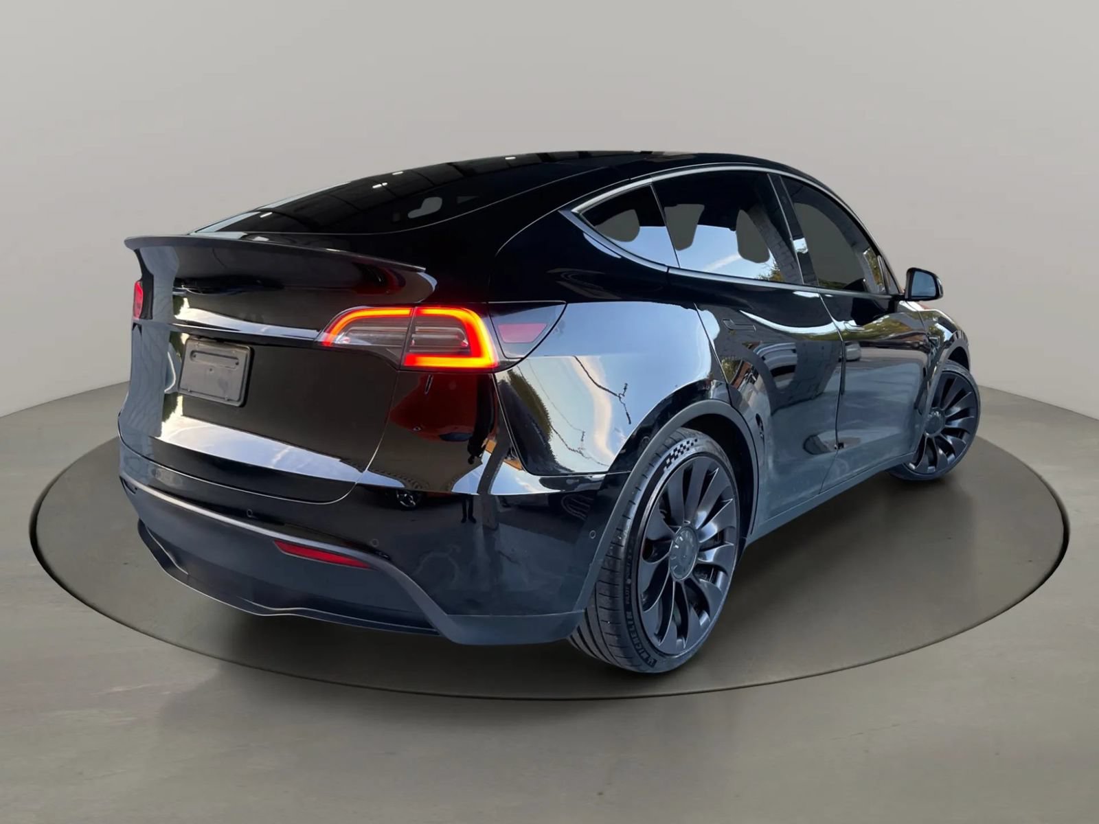 Used 2022 Tesla Model Y Performance AWD/4WD image 5