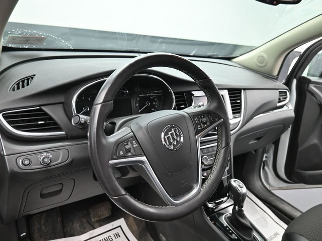 Used 2022 Buick Encore Preferred w/ Safety Package image 13