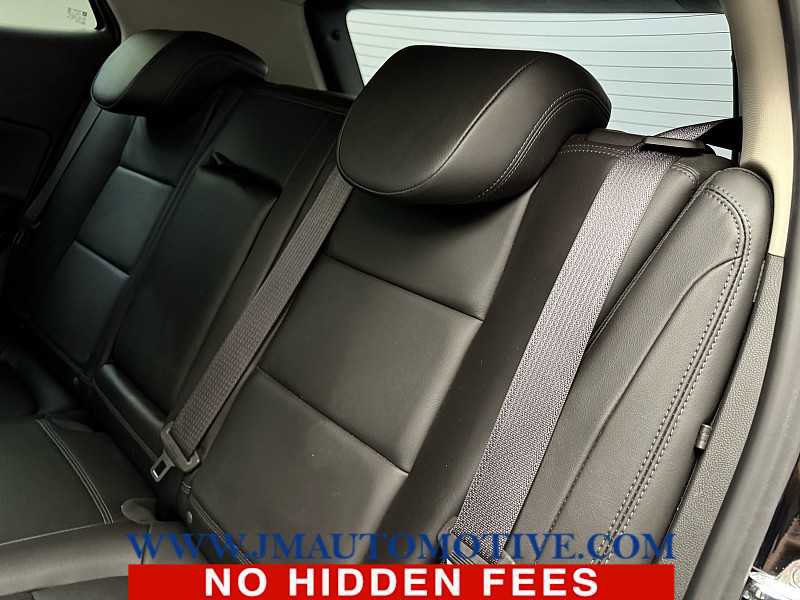 Used 2019 Buick Encore Essence w/ Experience Buick Package AWD/4WD image 16