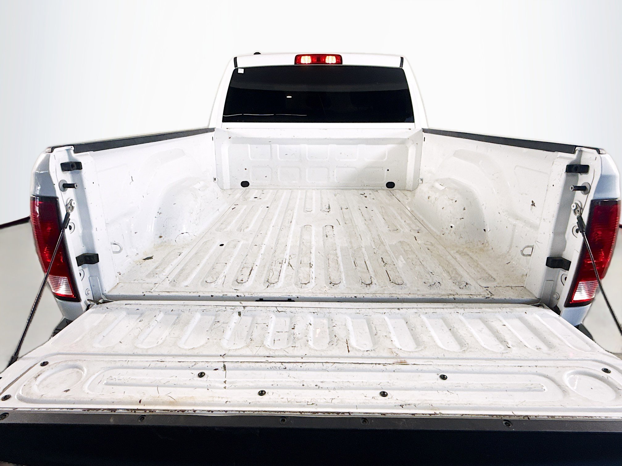 Used 2018 RAM 1500 Express image 34