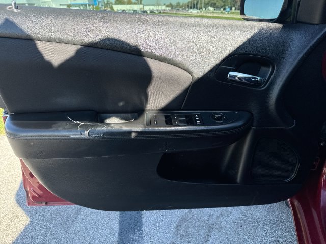 Used 2013 Chrysler 200 Touring w/ Cold Weather Group FWD image 18