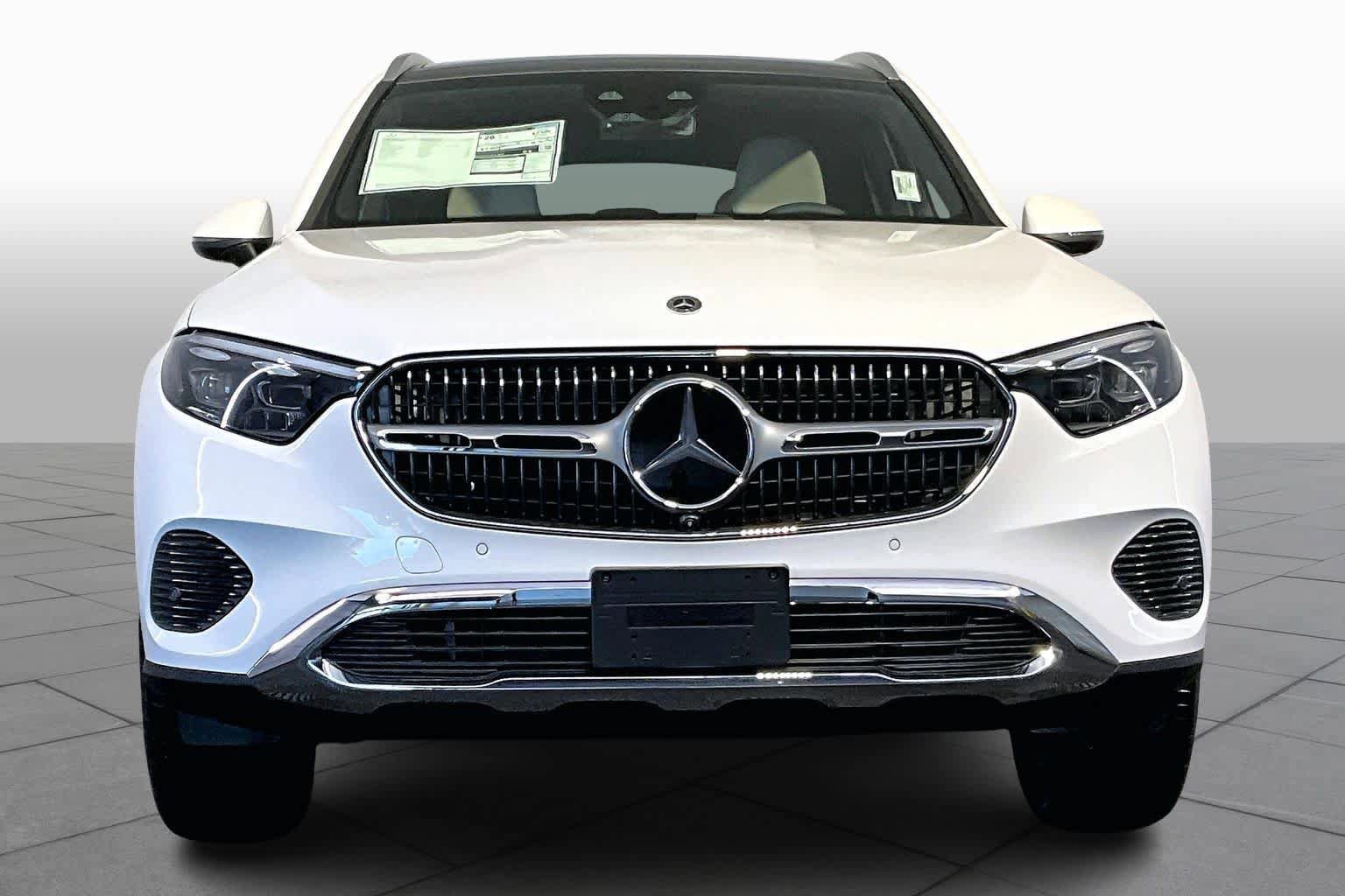 New 2026 Mercedes-Benz GLC 300 4MATIC image 2