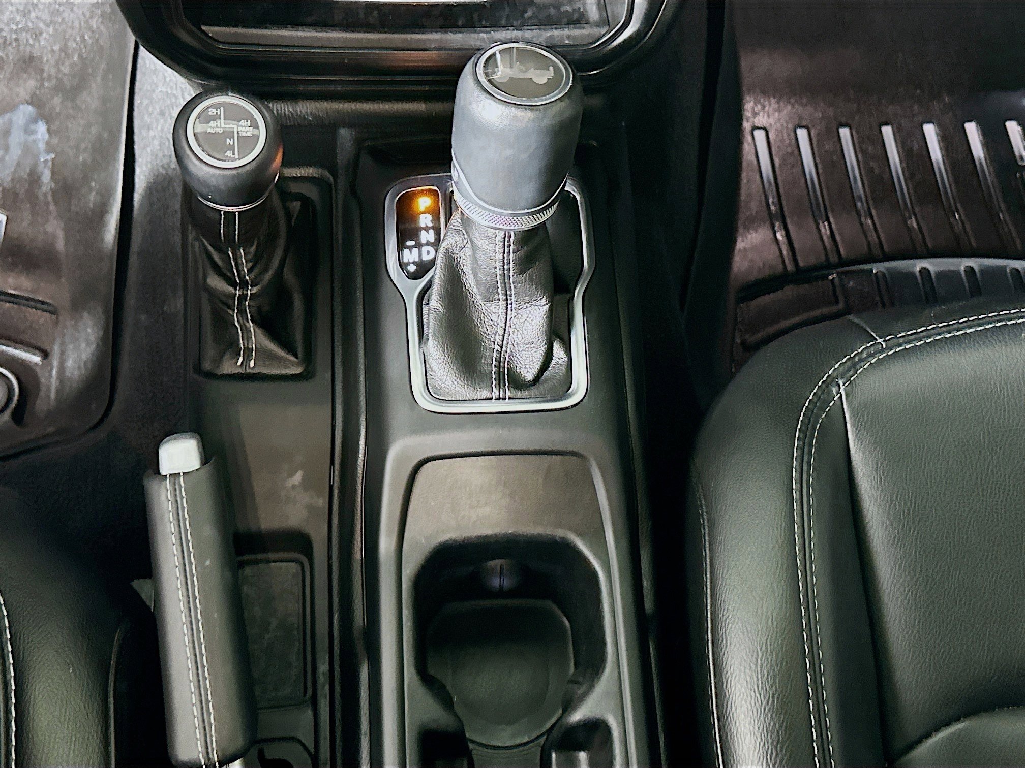 Used 2021 Jeep Wrangler Sahara w/ Cold Weather Group image 24