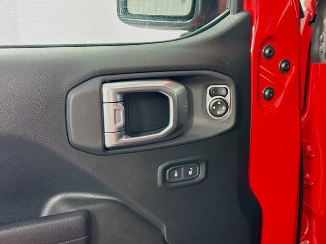 Used 2024 Jeep Wrangler Willys image 17