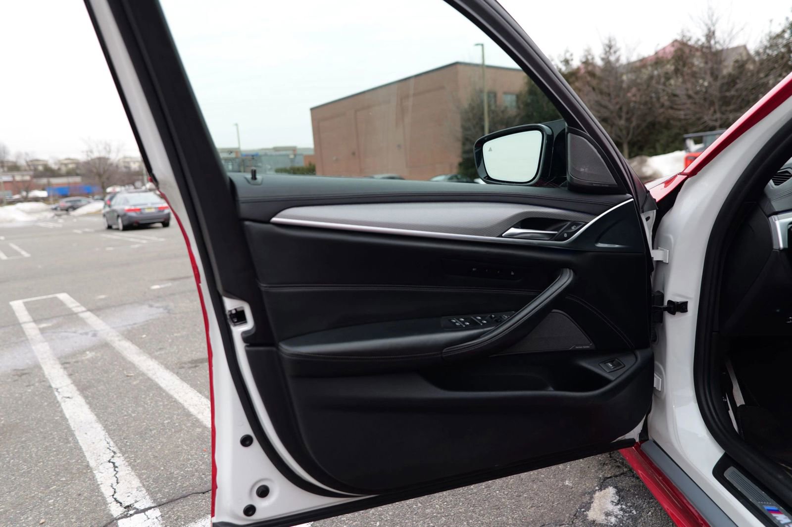 Used 2018 BMW M550i xDrive image 18