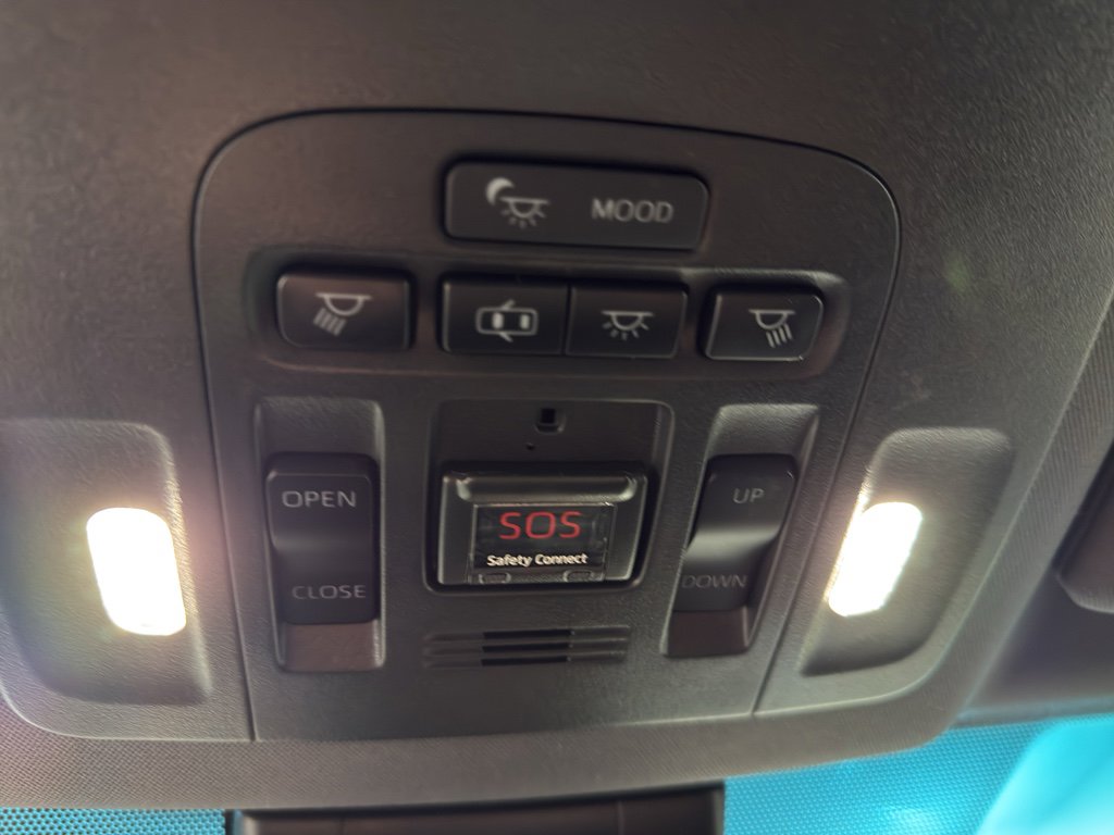 Used 2019 Toyota Avalon Touring image 22