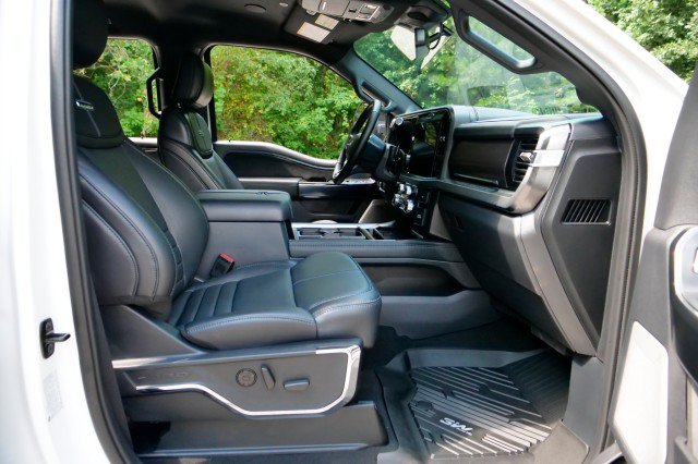 Used 2026 Ford F450 Platinum AWD/4WD image 46