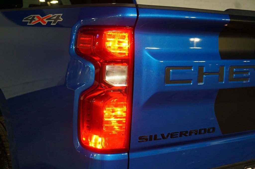 Used 2023 Chevrolet Silverado 1500 Custom w/ Rally Edition image 30