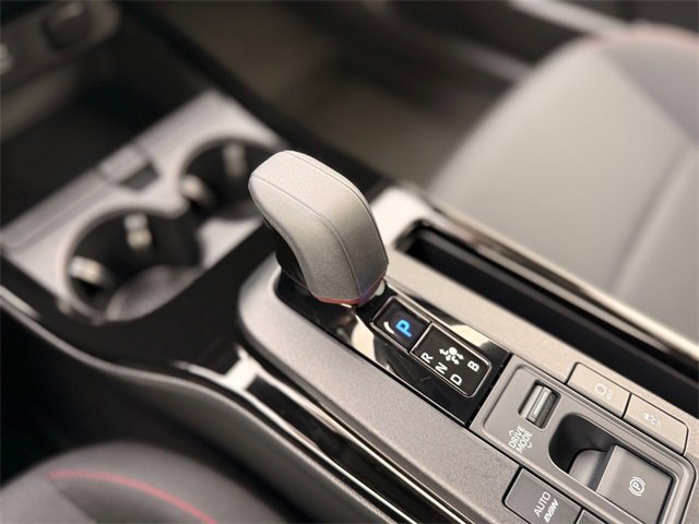 Used 2024 Toyota Prius Prime SE image 12