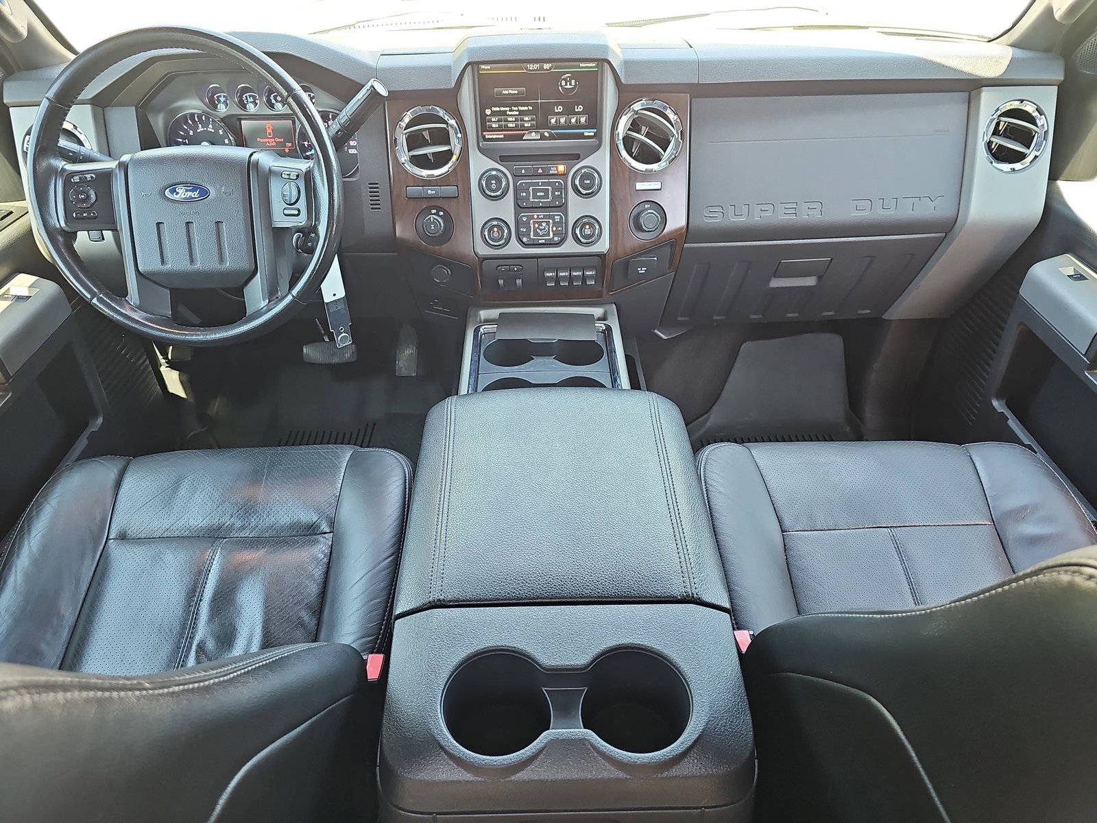 Used 2015 Ford F250 Lariat w/ Chrome Package image 8