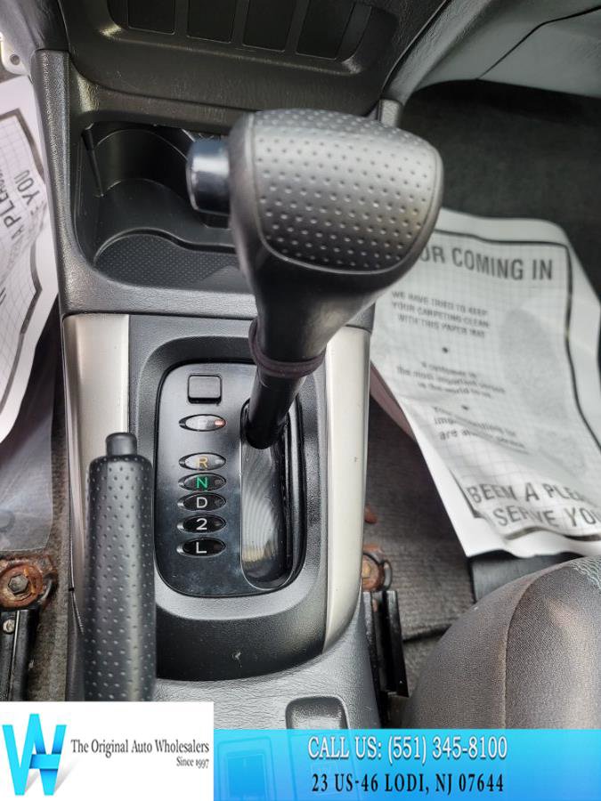Used 2005 Toyota RAV4 4WD image 22