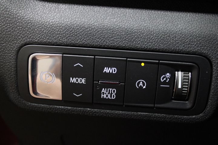 New 2026 GMC Terrain Elevation w/ Elevation Premium Package AWD/4WD image 38