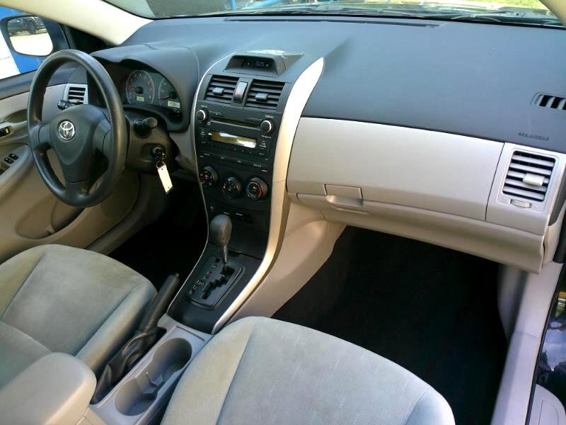 Used 2013 Toyota Corolla LE Special Edition image 18